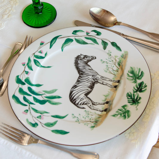 "A Taste of Africa" Porcelain Dinnerware Set – 24-Piece Collection